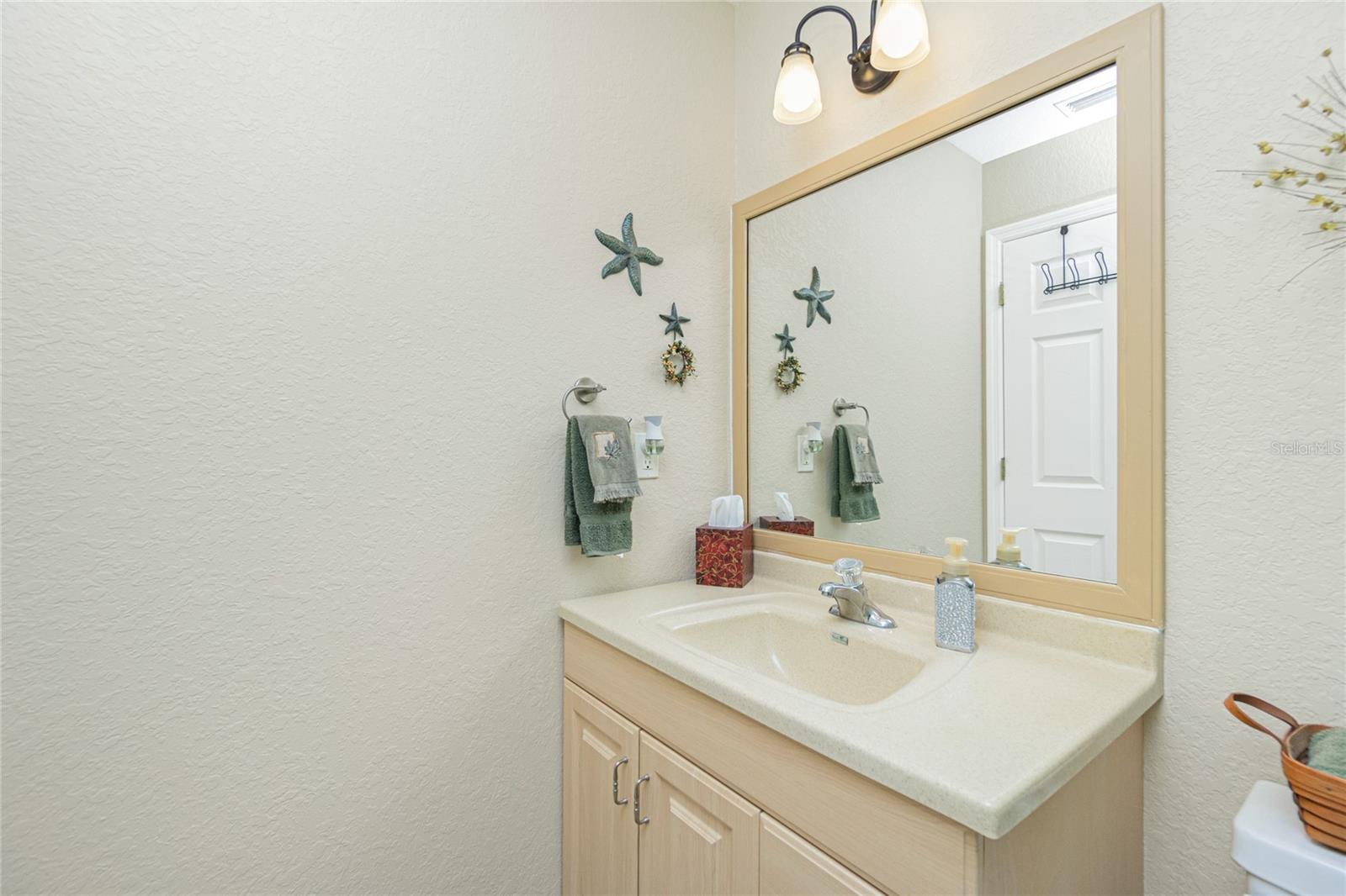ADAMS GLEN - Residential