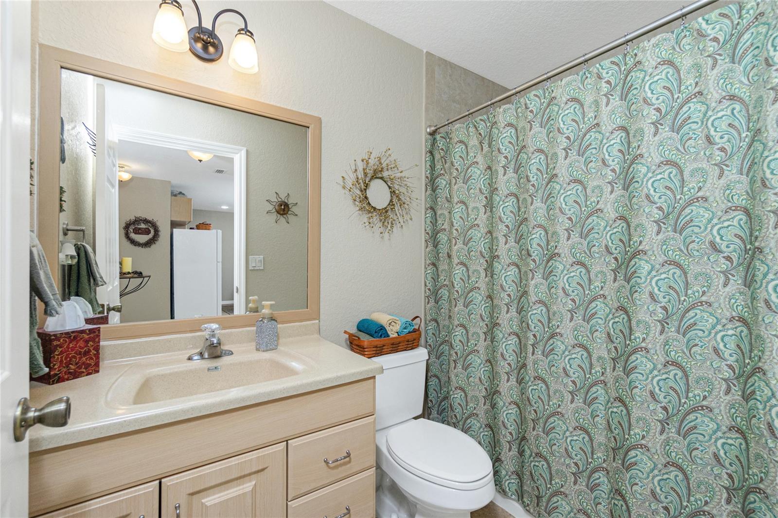ADAMS GLEN - Residential