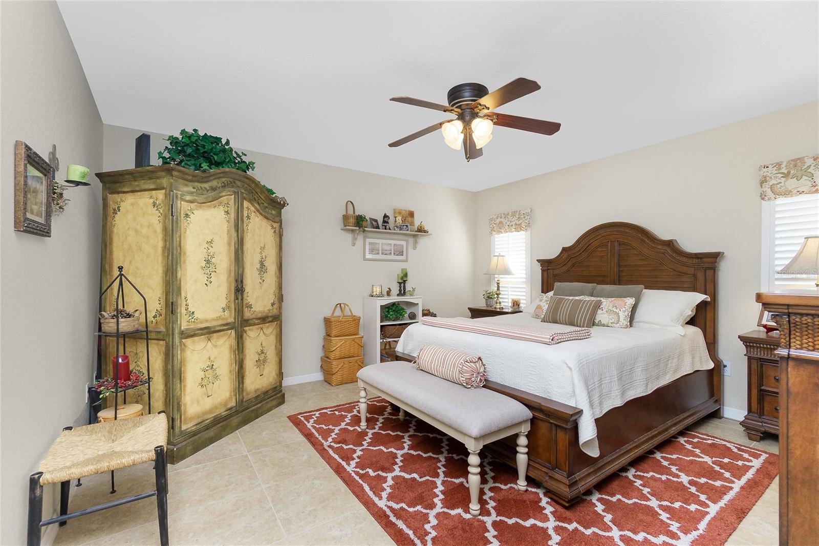 ADAMS GLEN - Residential