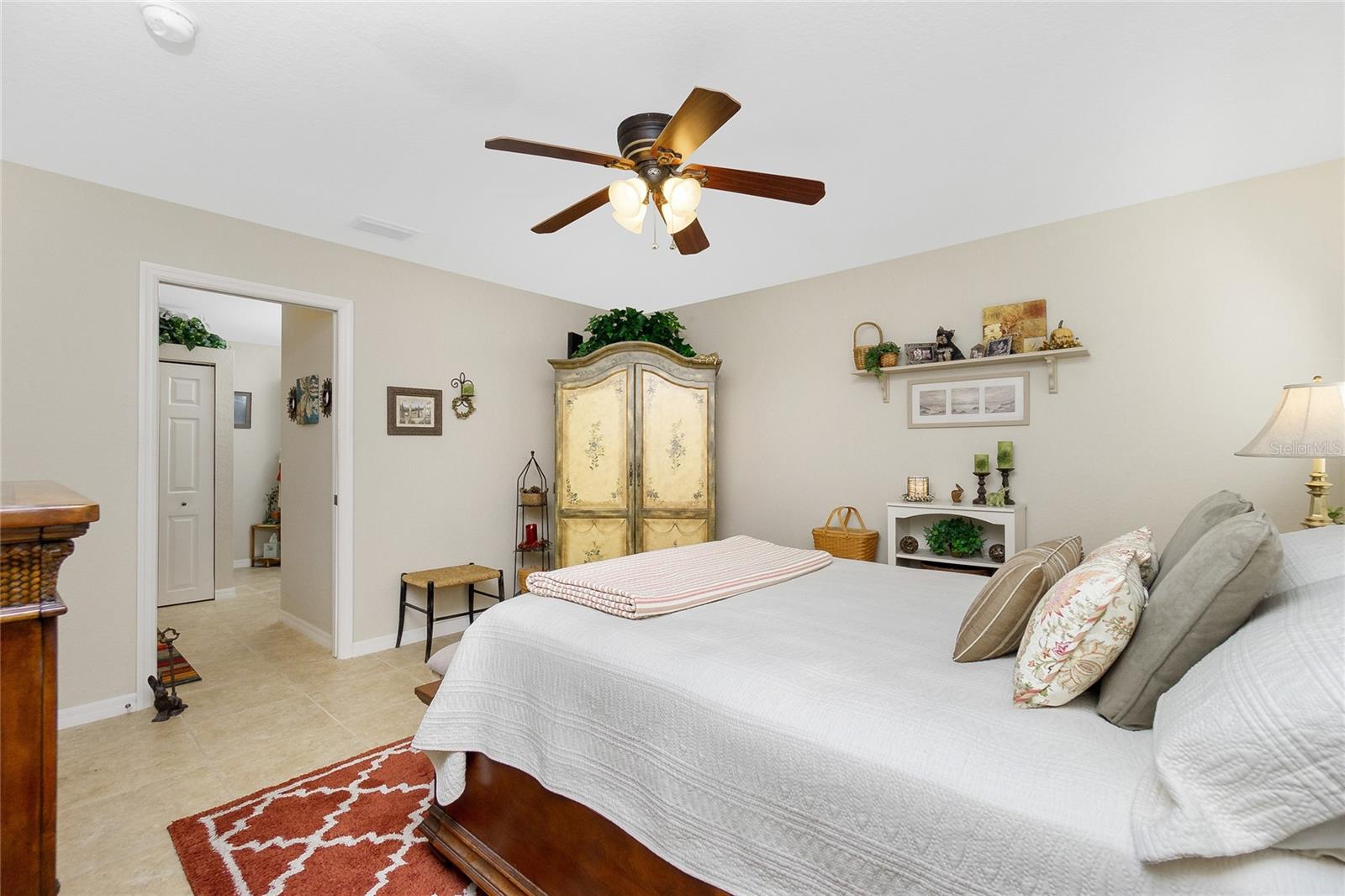 ADAMS GLEN - Residential