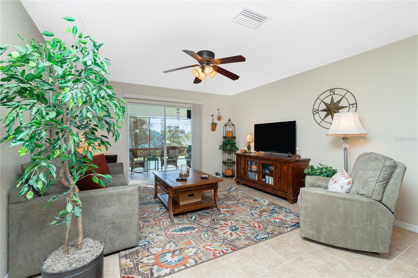 ADAMS GLEN - Residential