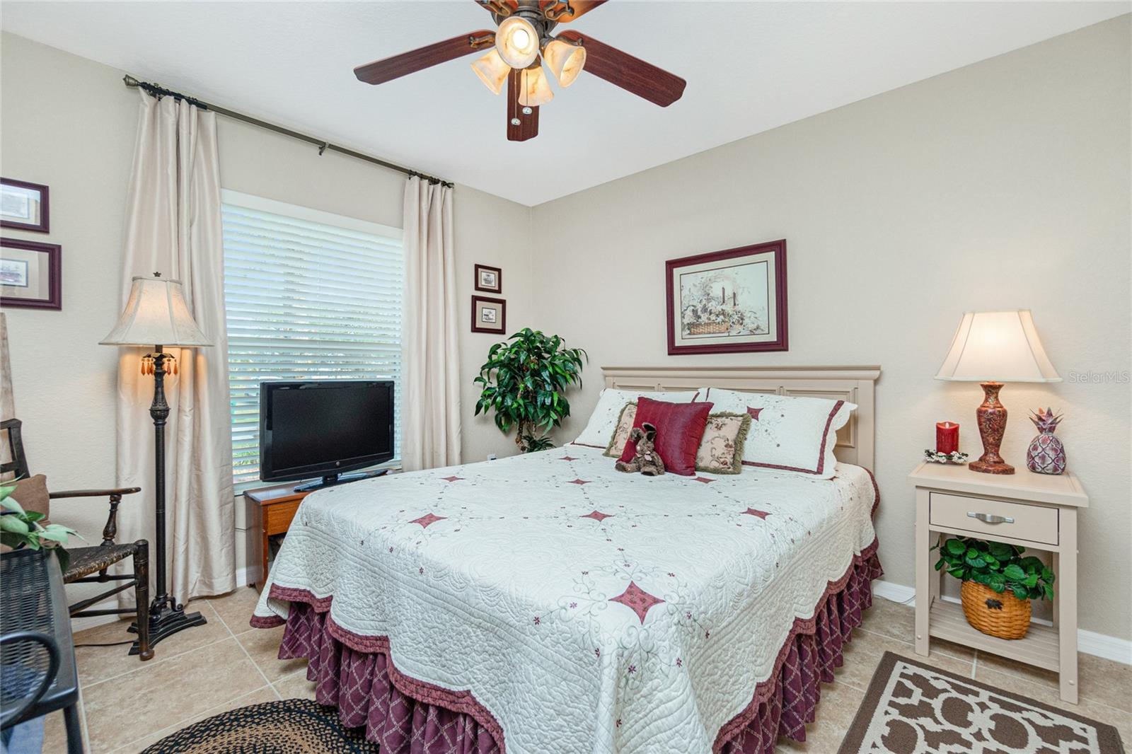 ADAMS GLEN - Residential
