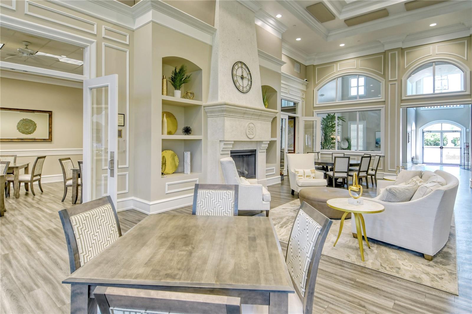 VILLAGEWALK - Residential