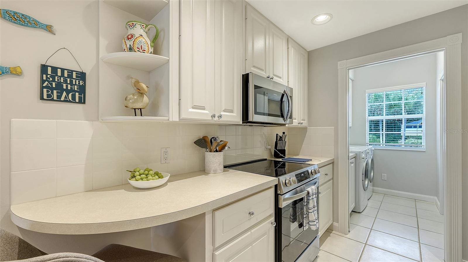 VILLAGEWALK - Residential