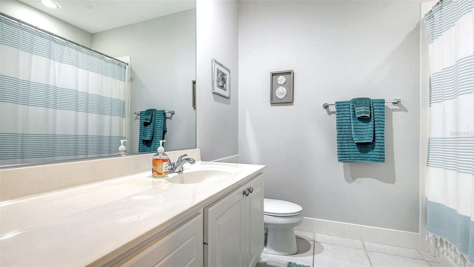 VILLAGEWALK - Residential