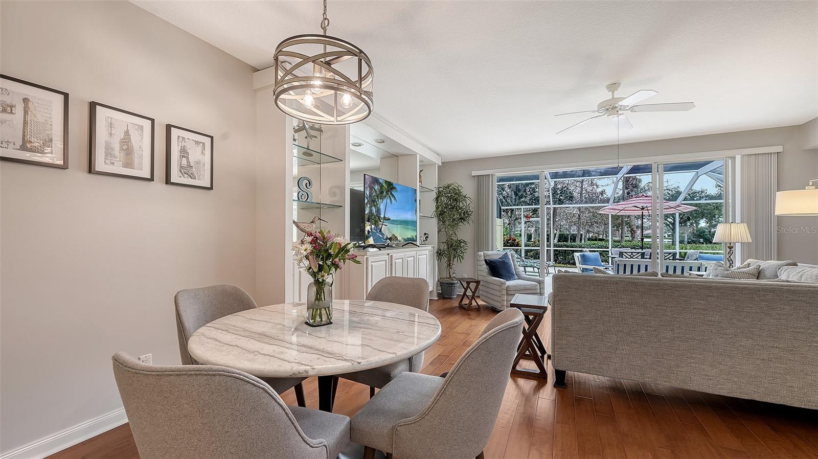 VILLAGEWALK - Residential