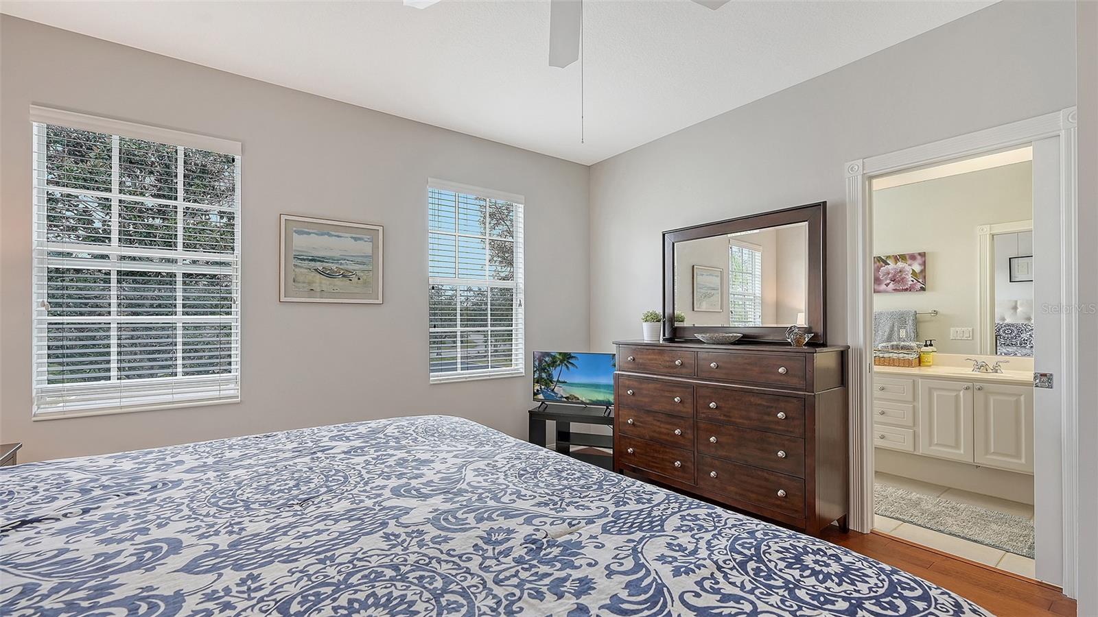 VILLAGEWALK - Residential