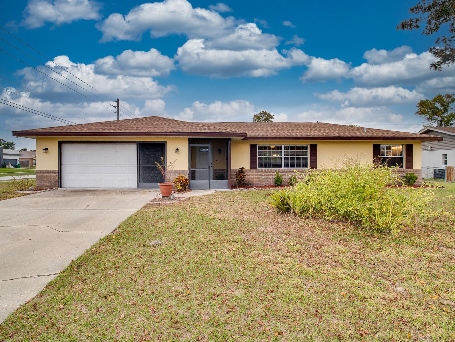 DELTONA LAKES UNIT 44 - Residential