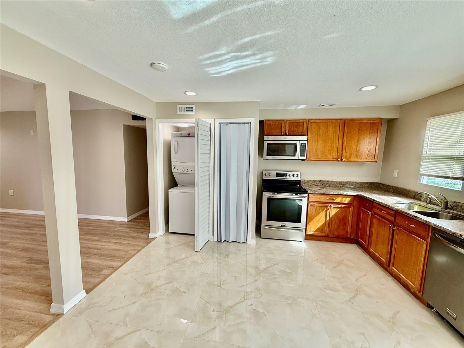 CATALINA ISLES CONDO - Residential