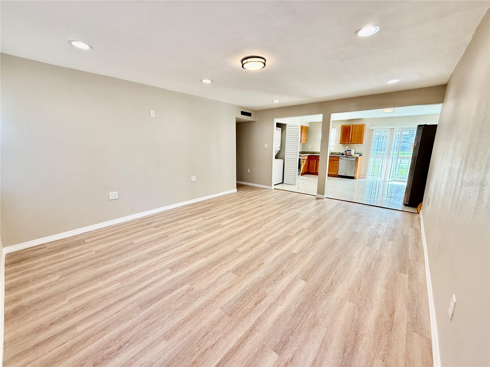 CATALINA ISLES CONDO - Residential