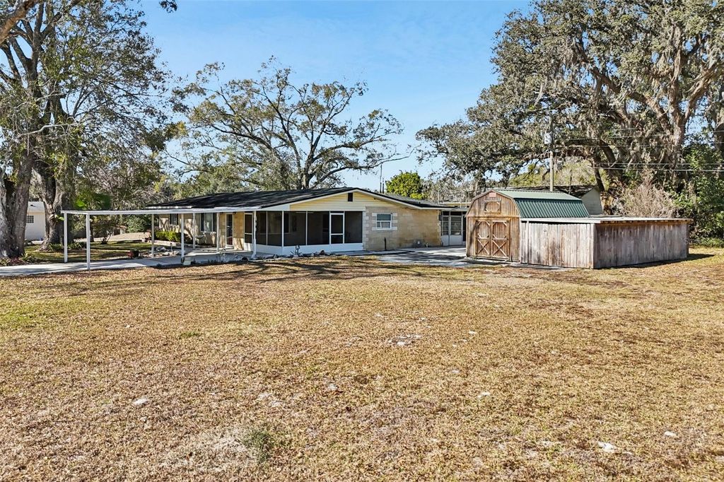 Photo of 33137 Cercelia Road, Dade City, FL 33523 (MLS # TB8467036)