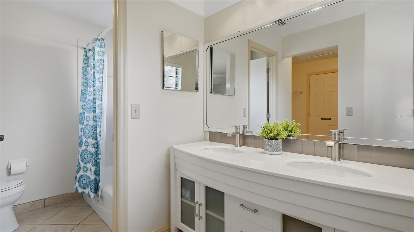 VILLAGE DES PINS III - Residential