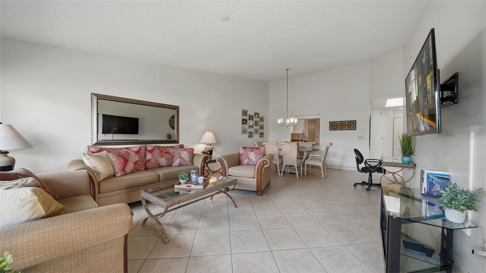 VILLAGE DES PINS III - Residential