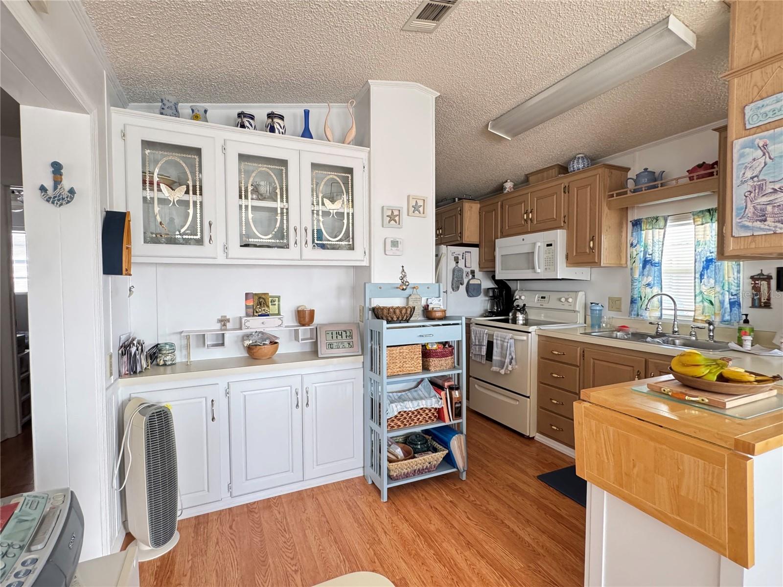 AMERICAN CONDOMINIUM PARKS ZEPHYRHILLS - Residential