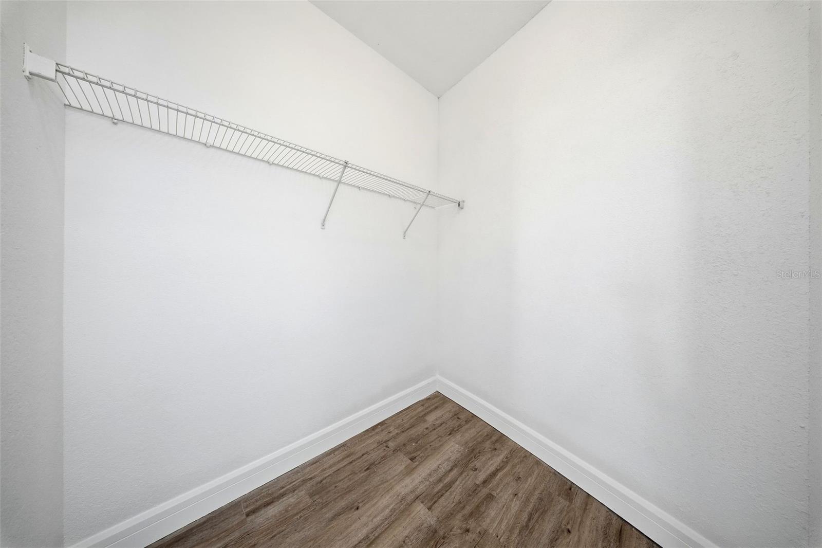 JADE AT TAMPA PALMS A CONDOMIN - Residential