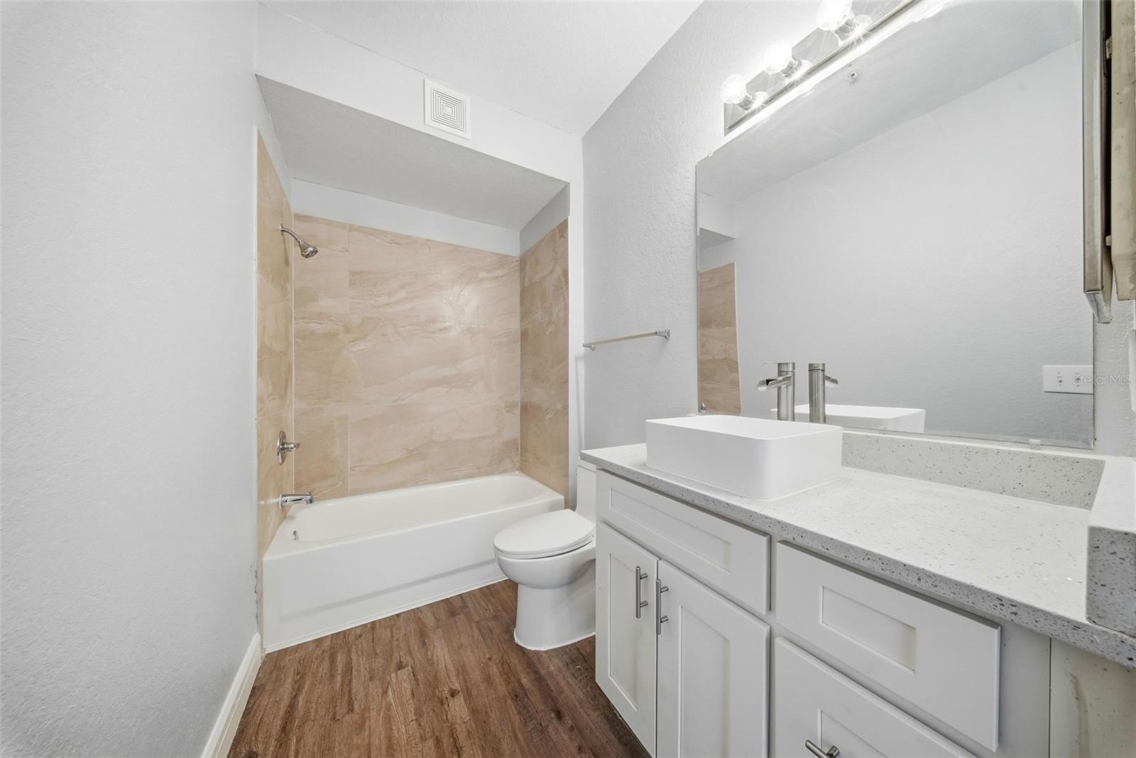 JADE AT TAMPA PALMS A CONDOMIN - Residential