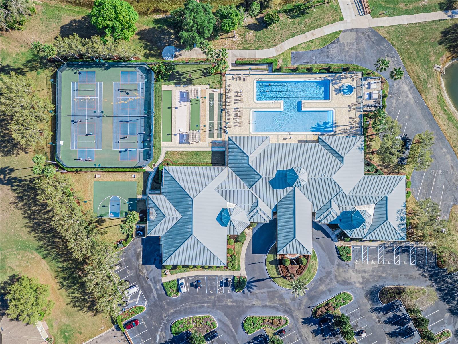 TRADITIONS PH 01 - Residential