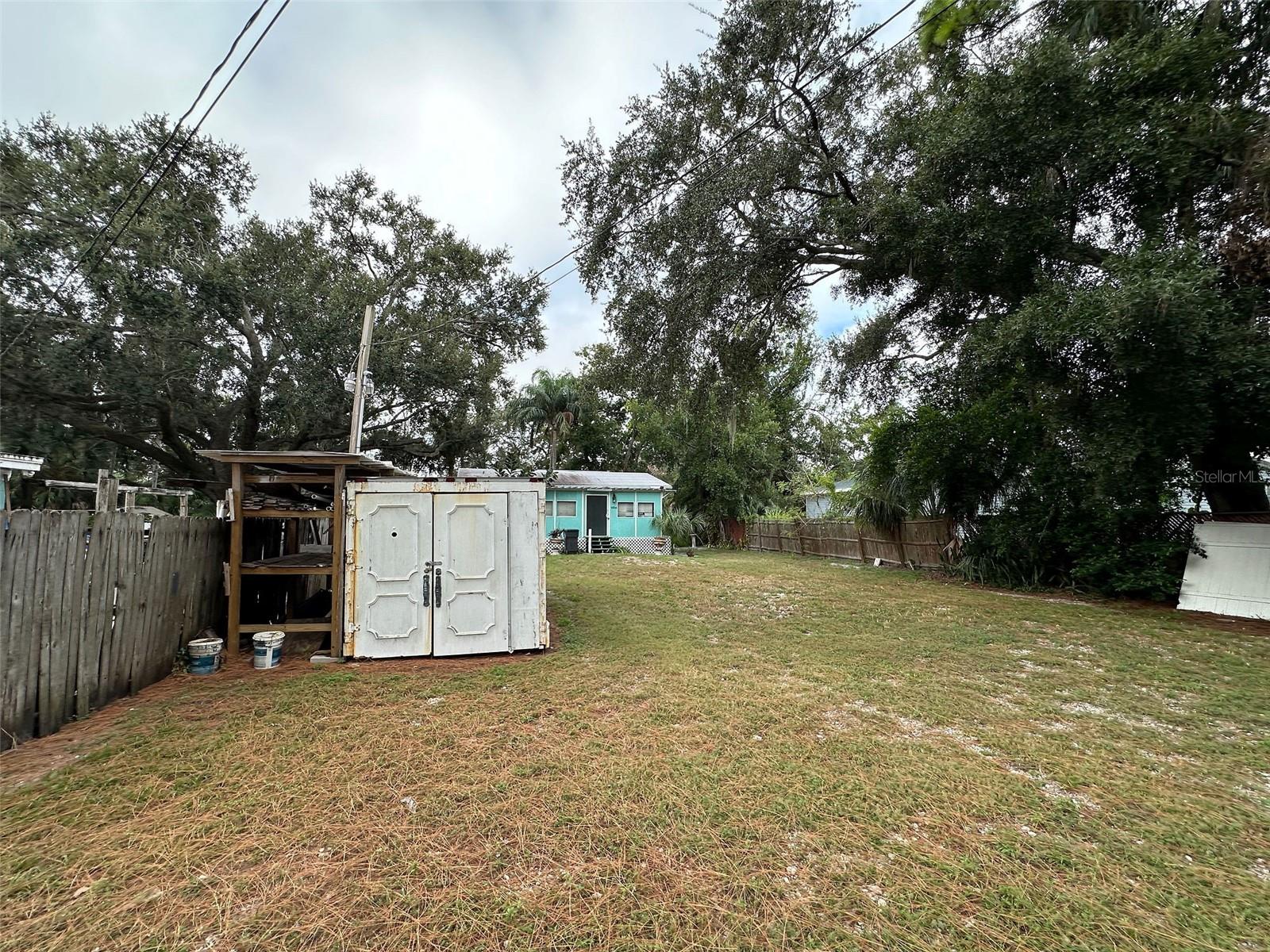 UNPLATTED - Residential