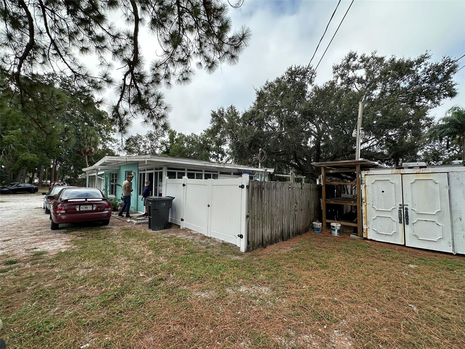 UNPLATTED - Residential