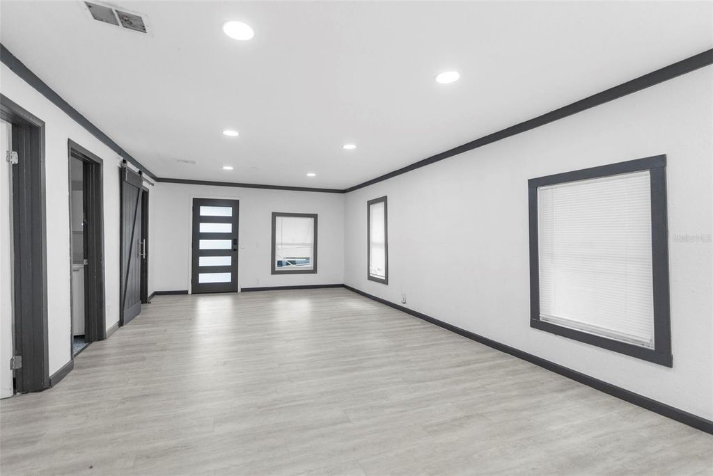 Photo of 9602 N 11th Street, Tampa, FL 33612 (MLS # TB8424114)