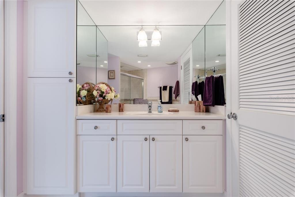 WESTCHESTER CONDO APTS UN 3 - Residential Lease