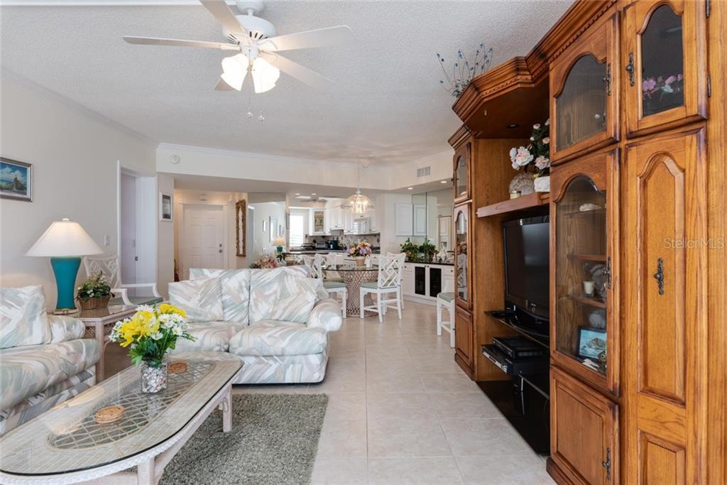 WESTCHESTER CONDO APTS UN 3 - Residential Lease