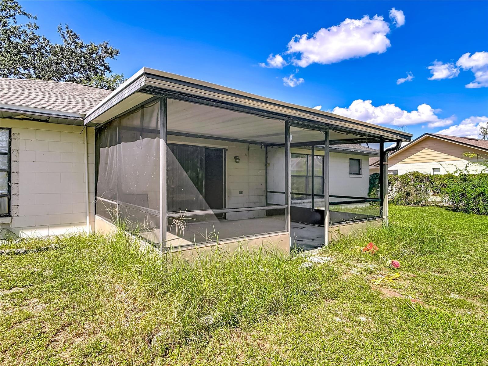 DELTONA LAKES UNIT 12 - Residential