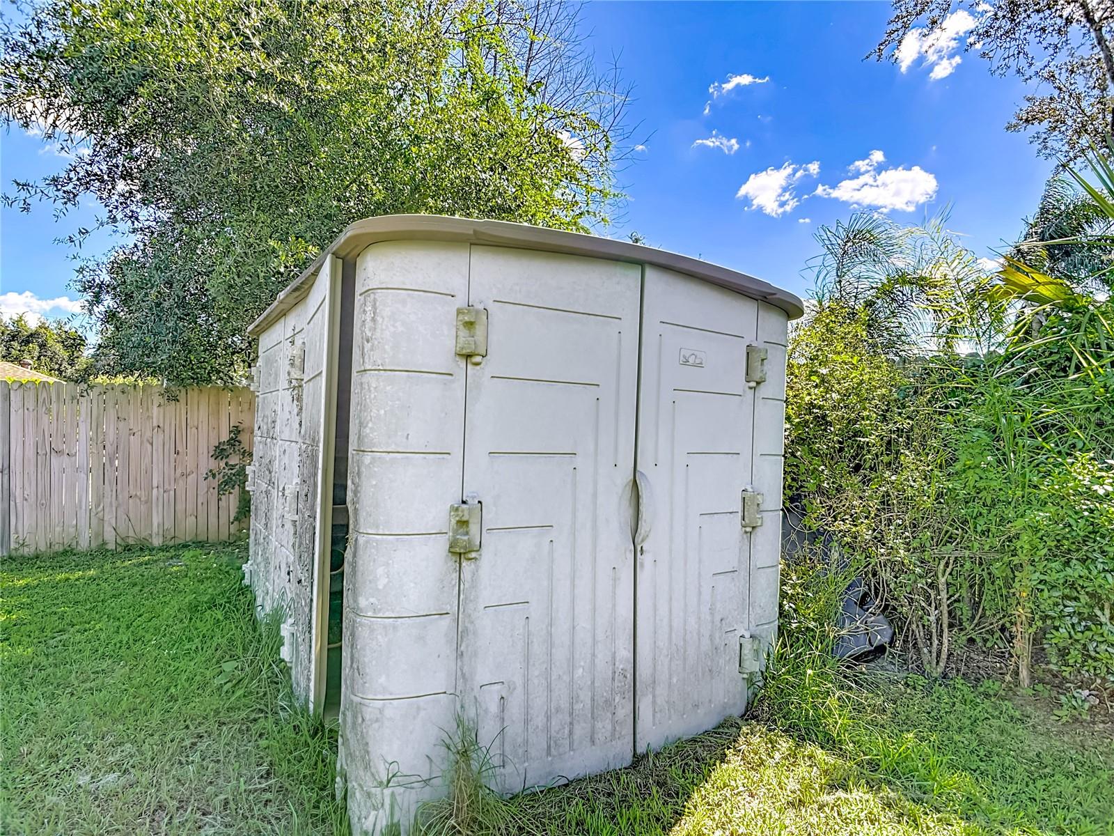 DELTONA LAKES UNIT 12 - Residential