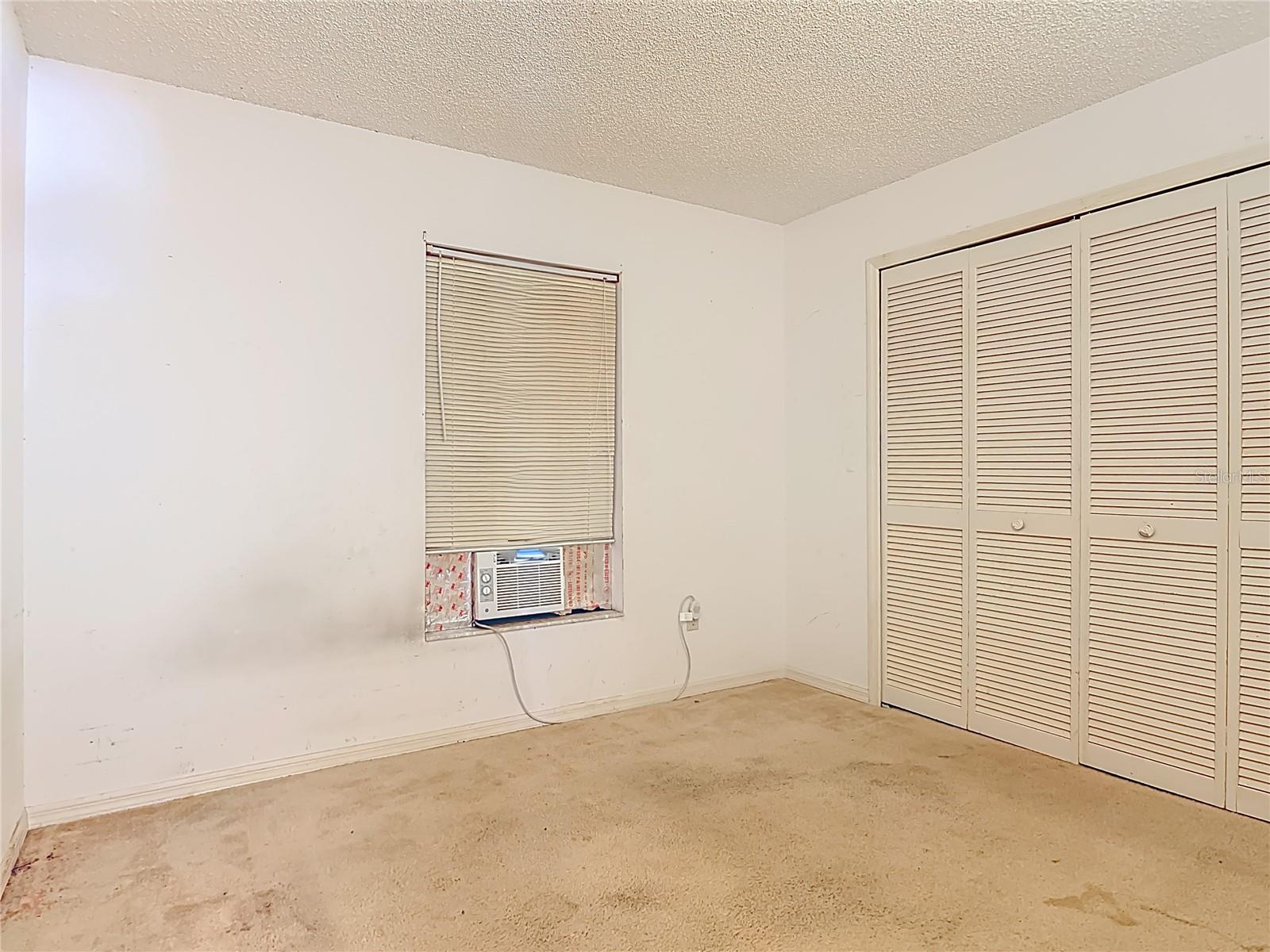 DELTONA LAKES UNIT 12 - Residential