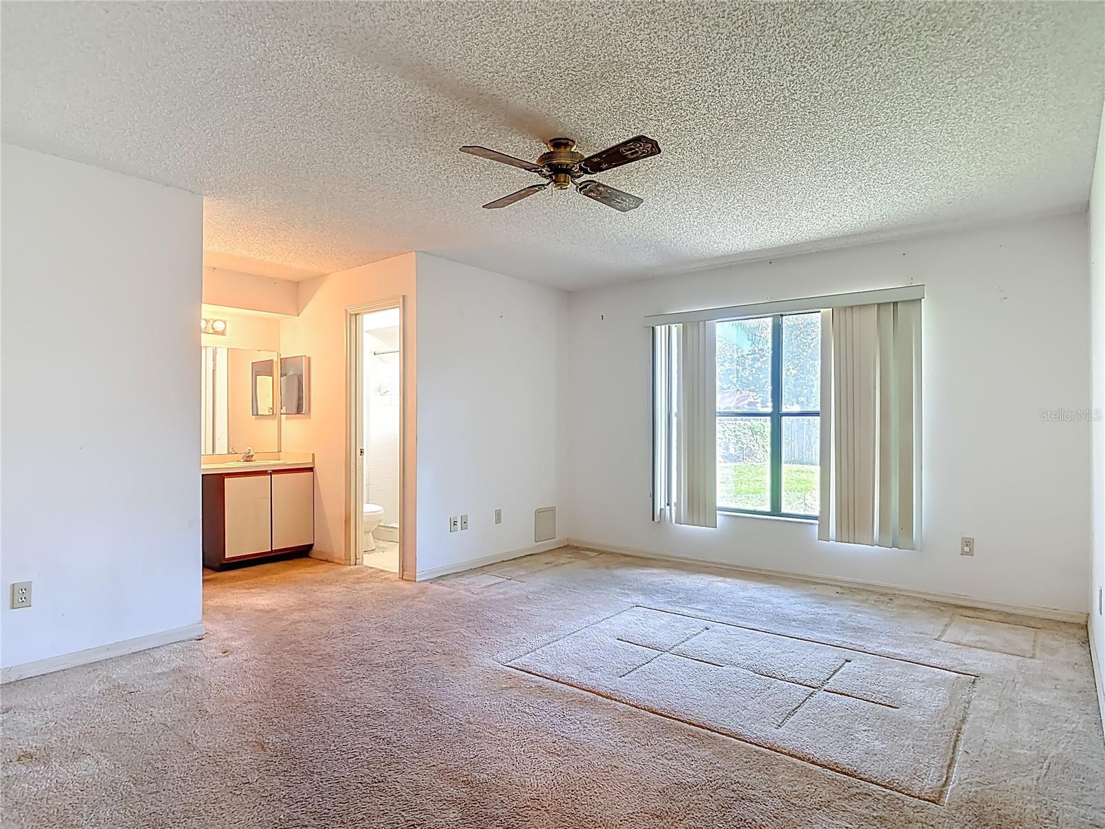 DELTONA LAKES UNIT 12 - Residential