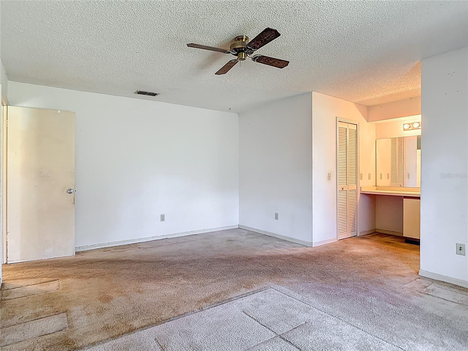 DELTONA LAKES UNIT 12 - Residential