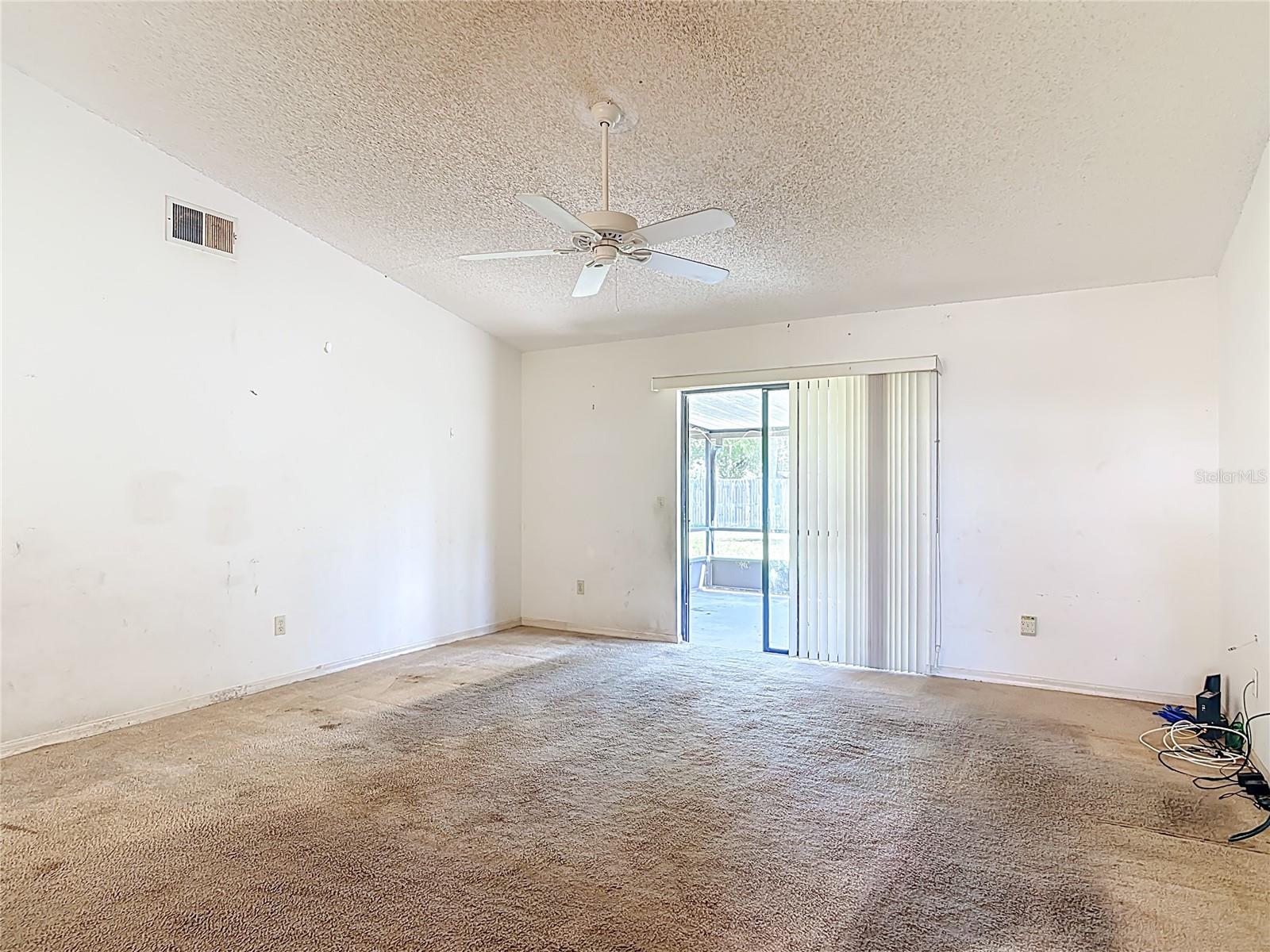 DELTONA LAKES UNIT 12 - Residential