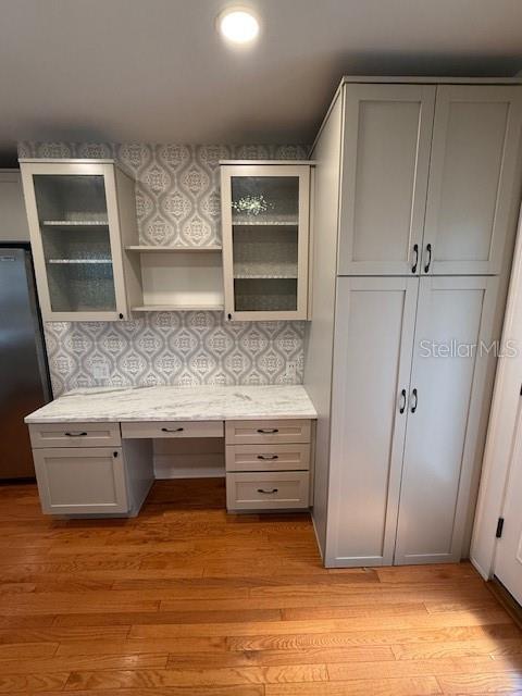 ST PETERSBURG INVESTMENT CO SUB - Residential Lease