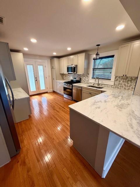 ST PETERSBURG INVESTMENT CO SUB - Residential Lease