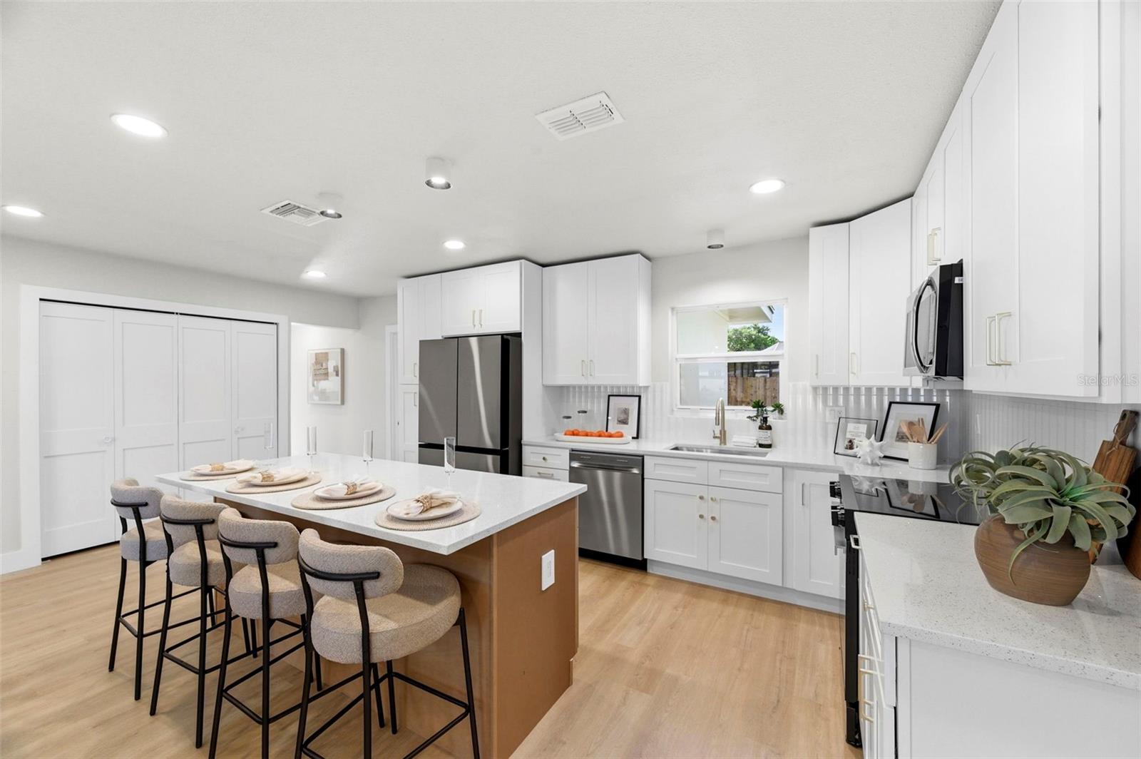 TOUCHETTE A M SUB 1 - Residential