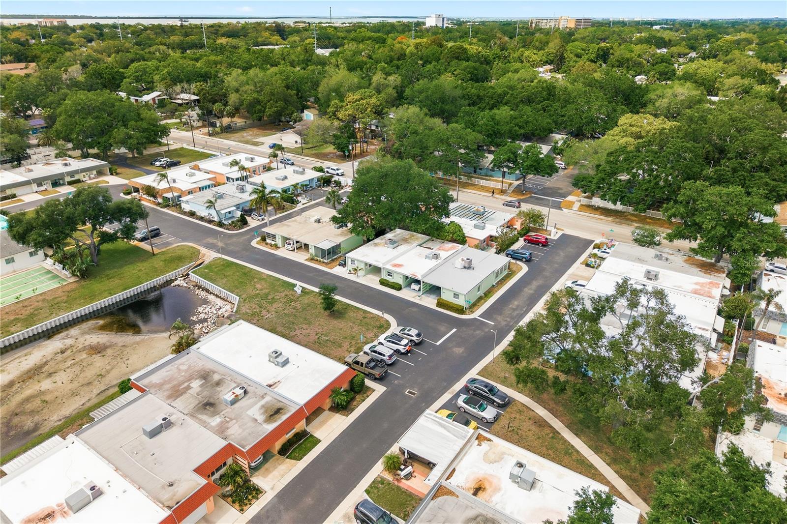 SKYE LOCH VILLAS UNREC - Residential