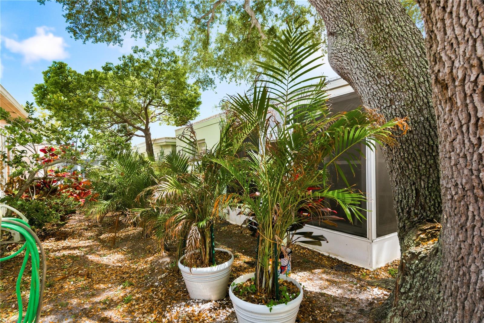 SKYE LOCH VILLAS UNREC - Residential