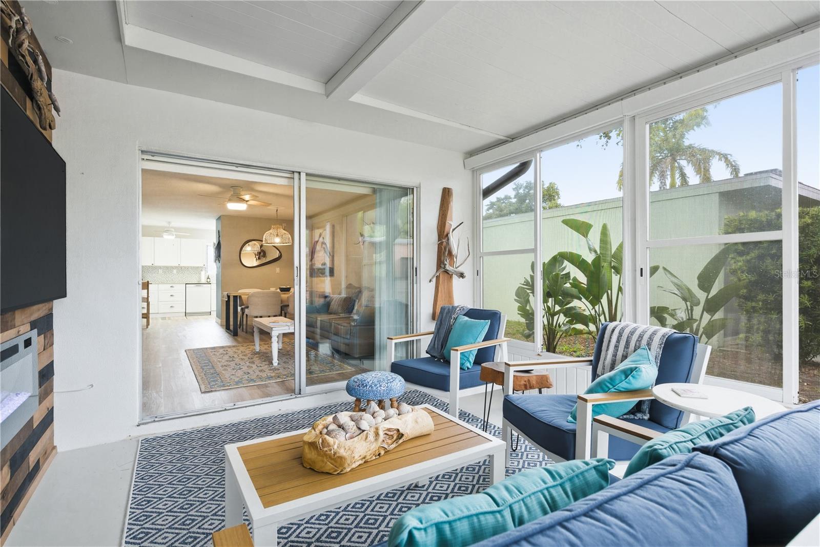 SKYE LOCH VILLAS UNREC - Residential