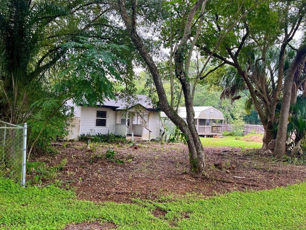 Photo of 613 W Date Street, Lake Wales, FL 33859 (MLS # O6451129)