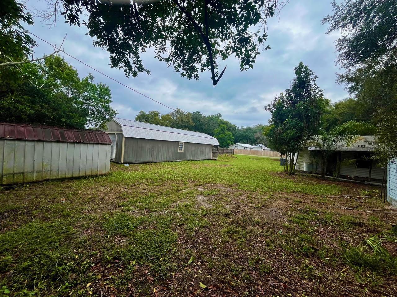 613 W DATE STREET