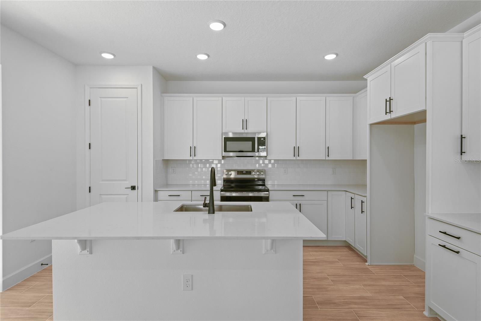 SEASONS AT WEKIVA RIDGE - Residential