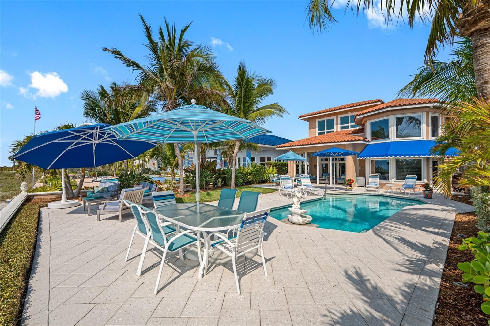 LONE PALM BEACH - Residential