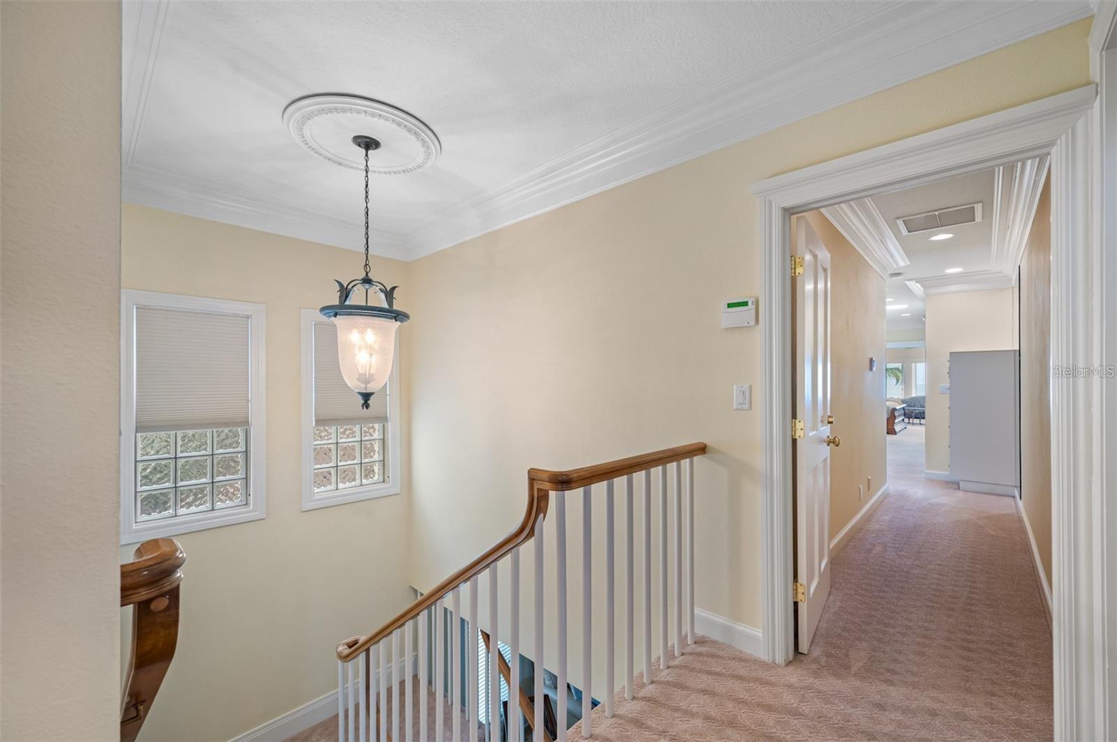 LONE PALM BEACH - Residential