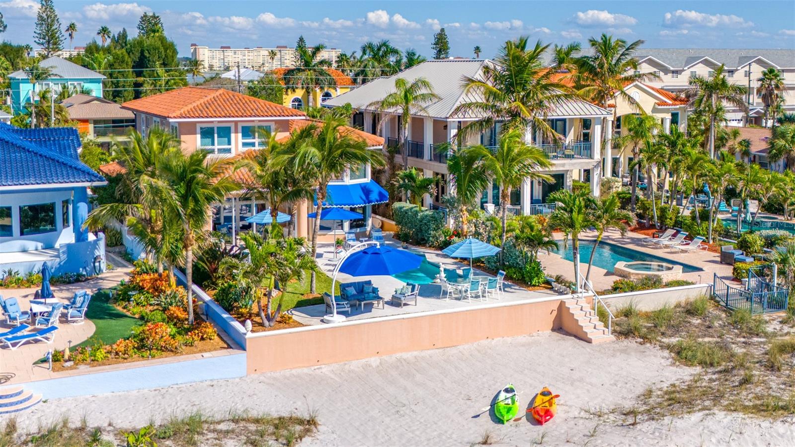 LONE PALM BEACH - Residential