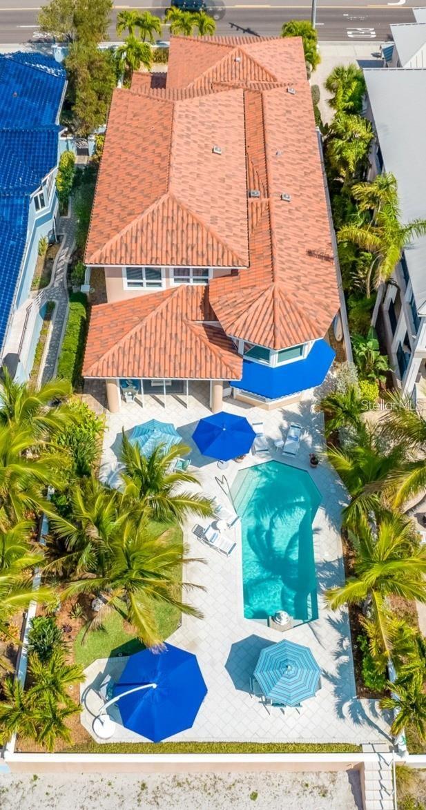 LONE PALM BEACH - Residential