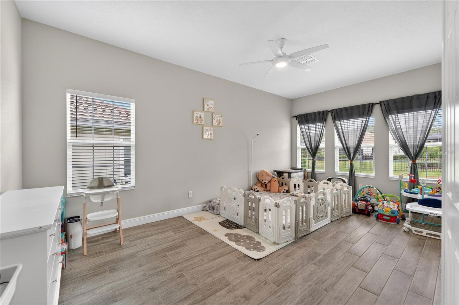 SANCTUARY/JOHN MOORE ROAD - Residential