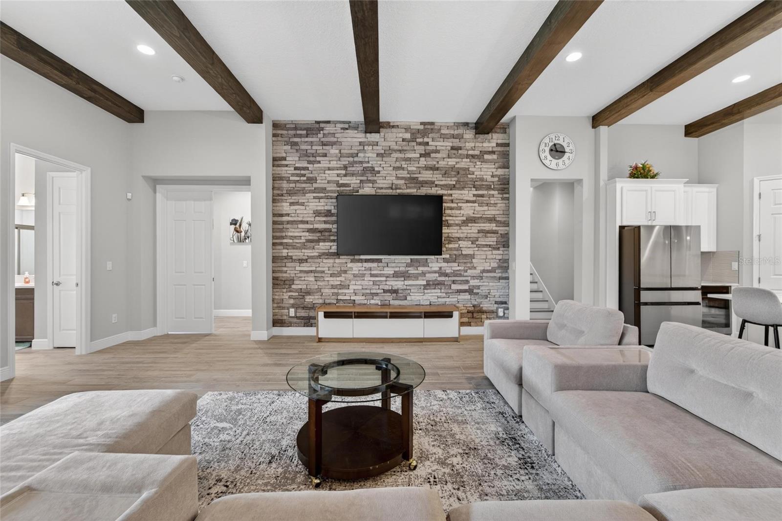 SANCTUARY/JOHN MOORE ROAD - Residential