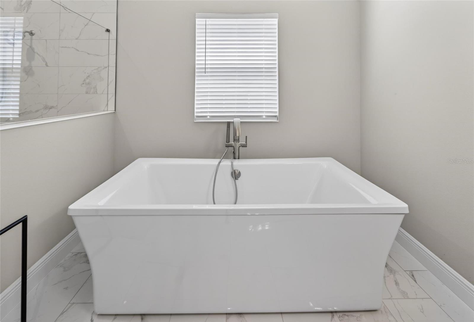 SANCTUARY/JOHN MOORE ROAD - Residential