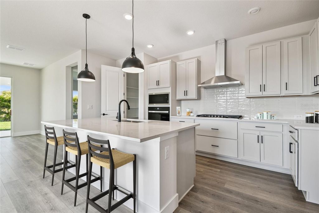 Photo of 5048 Chapel Row Avenue, Apollo Beach, FL 33572 (MLS # TB8420631)