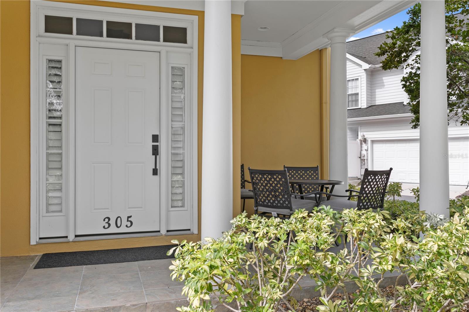305 SEA ISLAND WAY